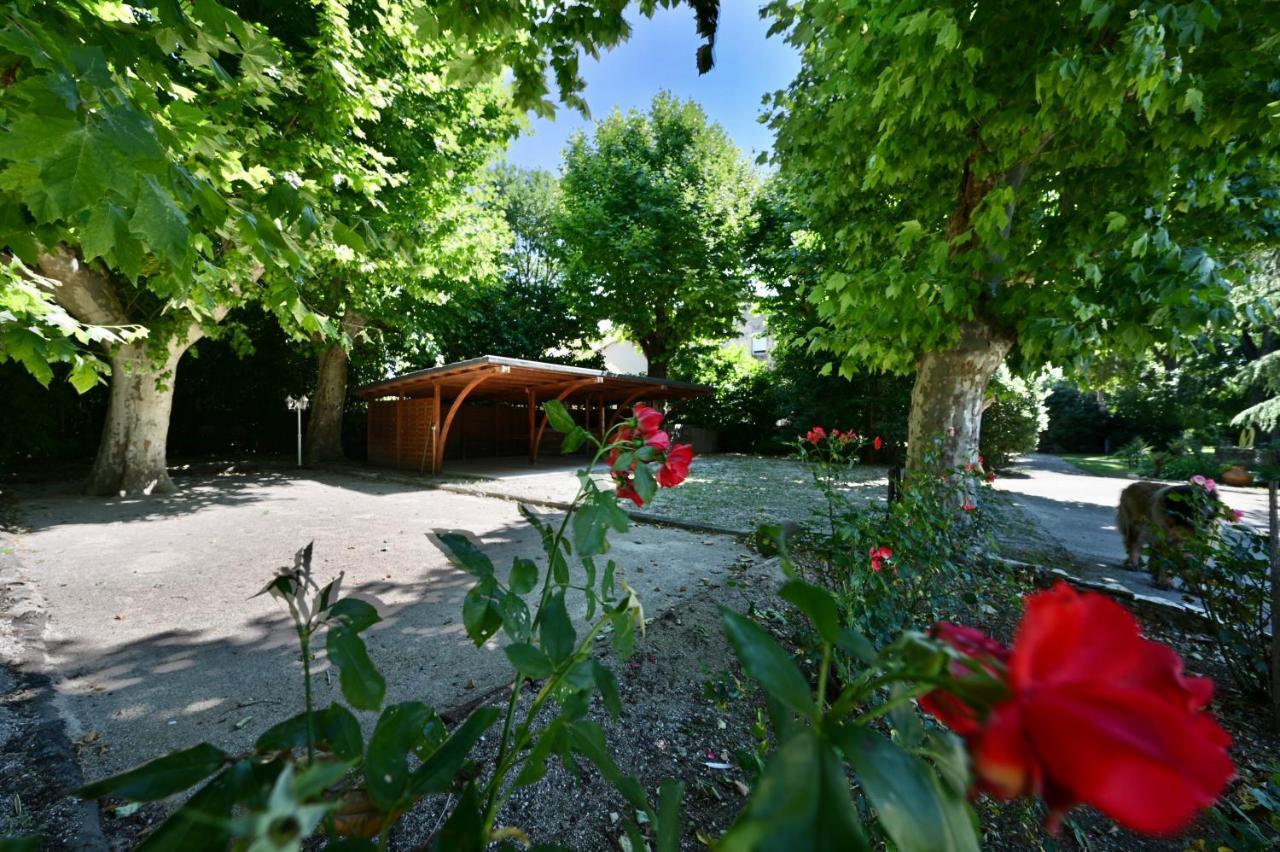 مبيت وإفطار أوباني Bastide Beaudinard المظهر الخارجي الصورة